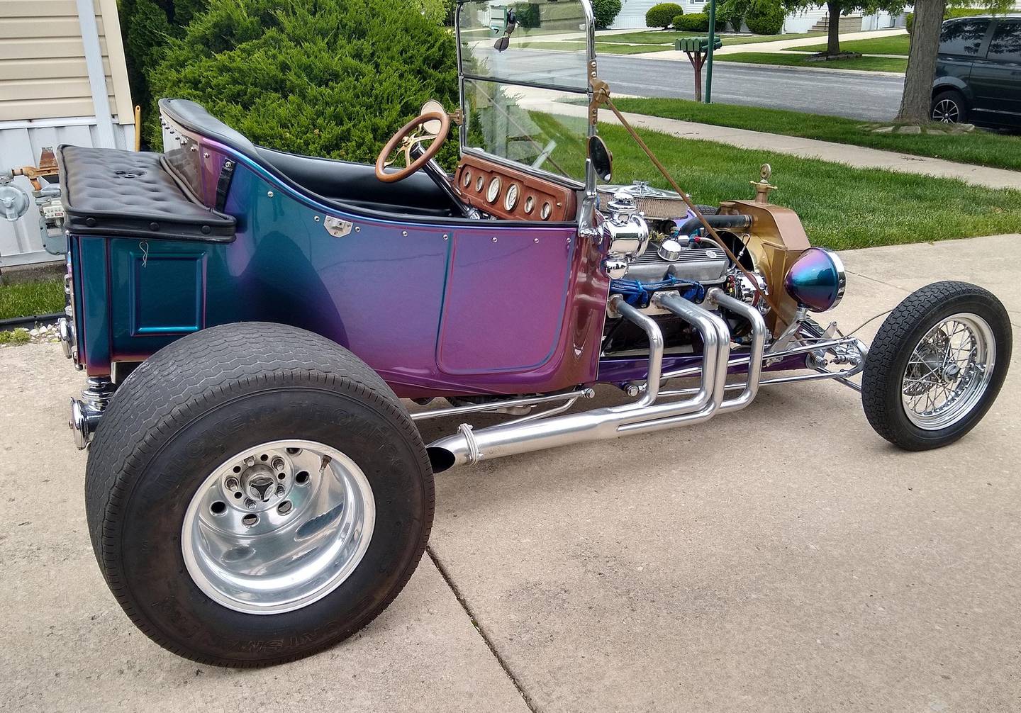 Photos by Rudy Host, Jr. - 1923 Ford T-Bucket Side