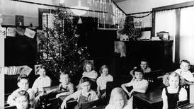 Baran-Unland: Enjoy a trip to Joliet’s Christmas past with our gallery of vintage photos