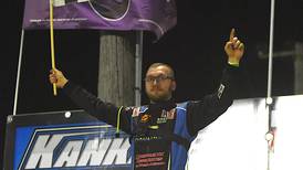 Defending pro late model champ Austin McCarty wins first big pay race at Kankakee County Speedway