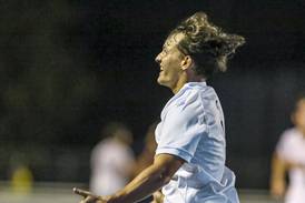 Downers Grove North, on Ty Peboontom’s goal in 66th minute, edges Downers Grove South
