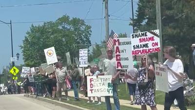 Video: "No Kings" protest in Yorkville