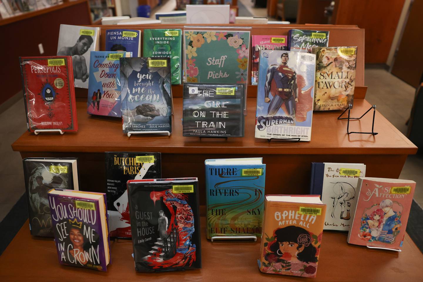 A display of new books sits on display at White Oak Library District in Crest Hill on Thursday, Jan 23, 2025.