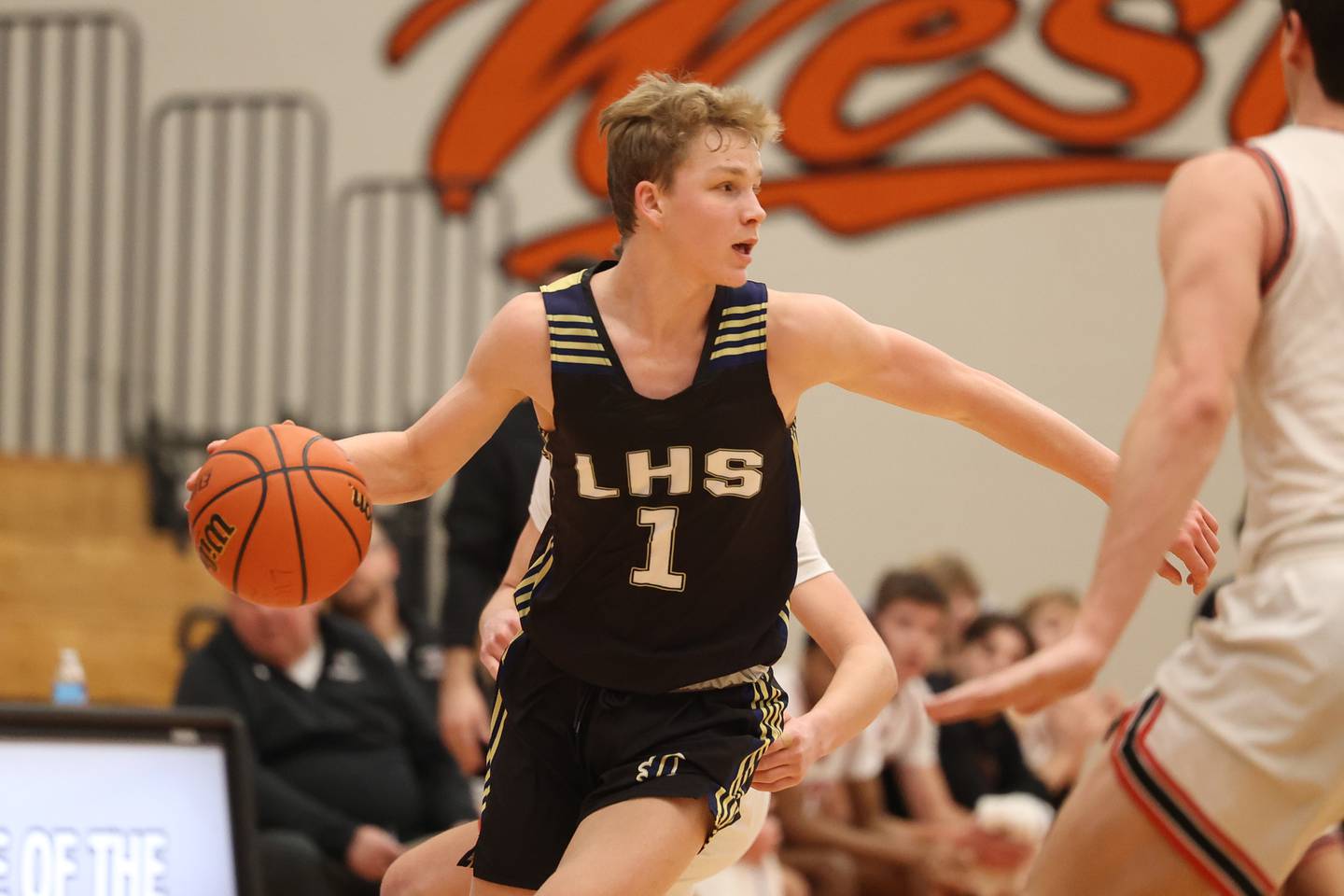 Lemont’s Matas Castillo looks for a play against Lincoln-Way Central in the Lincoln-Way West Warrior Showdown on Saturday January 28th, 2023.