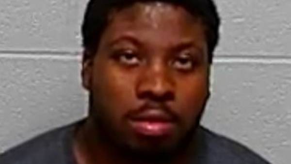 Chicago man charged in extortion, sexual assault of teen