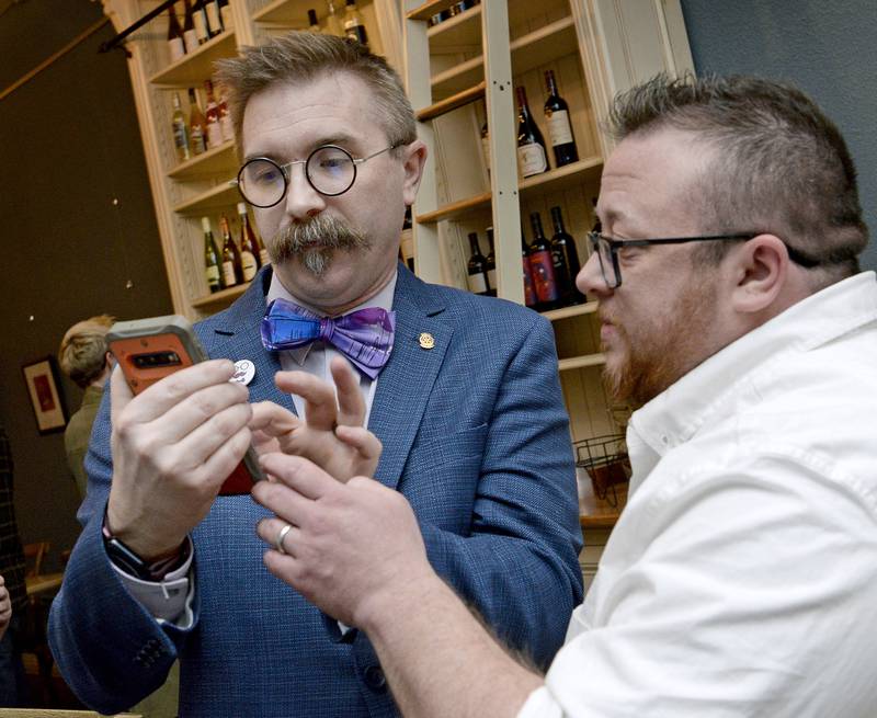 Ottawa Mayoral candidate Robert Hasty looks over election results Tuesday, April 4, 2023 at CatsEye in Ottawa.