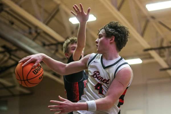 Benet’s Ethan MacDermot left Australia 9 months ago to chase his hoops dreams. Now he’s chasing a state title