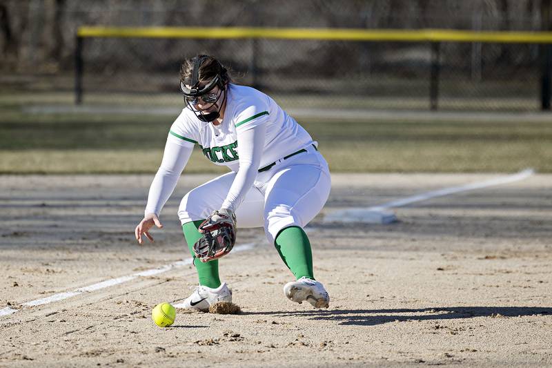 Rock Falls’ Zoe Morgan comes in at third to field a grounder against Geneseo Wednesday March 29, 2023.