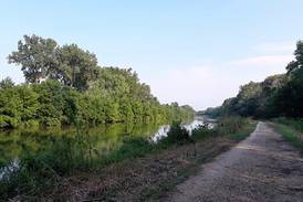 Sauk Valley residents can hike portion of the Hennepin Canal on July 20