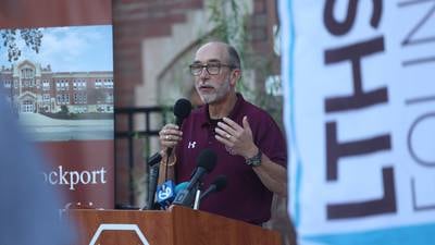 LTHS extends superintendent’s contract to 2027