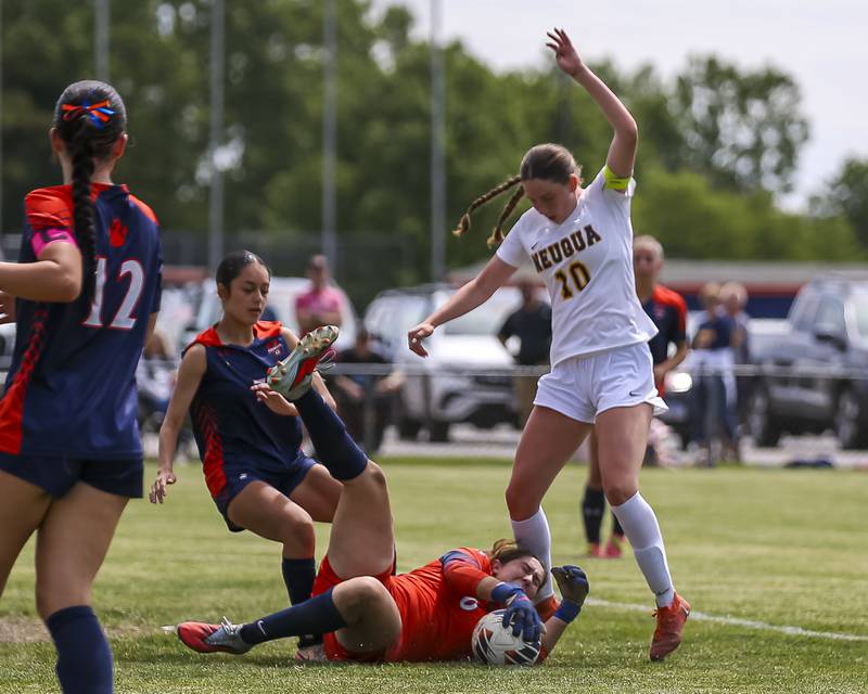 Oswego's Kyla Baier (0) dives for a save during Class 3A regional final soccer match between Neuqua Valley at Oswego on Saturday, May 23, 2026 in Oswego.