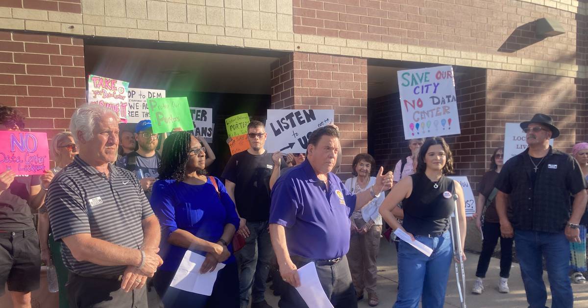 Lockport residents push back on talk of data center prior to city workshop Tuesday