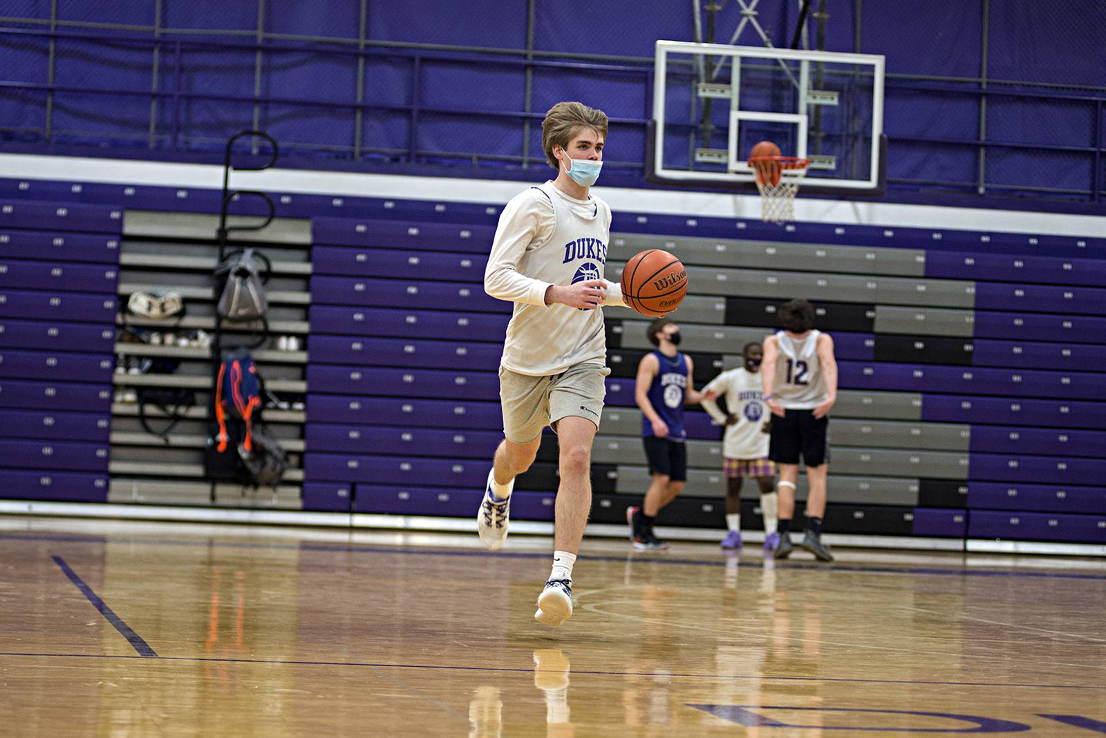 Dixon boys basketball hit the court in prep for the season Shaw Local