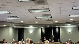 Peru council agrees to form pool construction committee