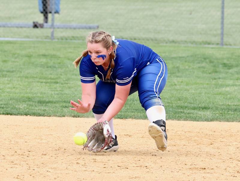 Princeton short stop Avah Oertel fields a grounder in Saturday's regional championship at Princeton. Morrison won 9-0.