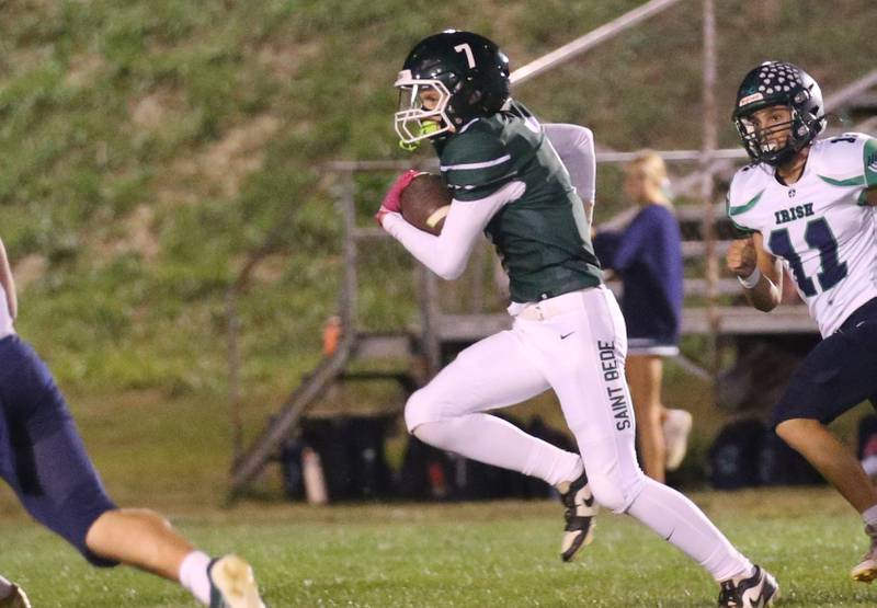 St. Bede's Drew Carboni sprints down the field during a run against Peoria Notre Dame on Friday, Oct. 17, 2025 at St. Bede Academy.
