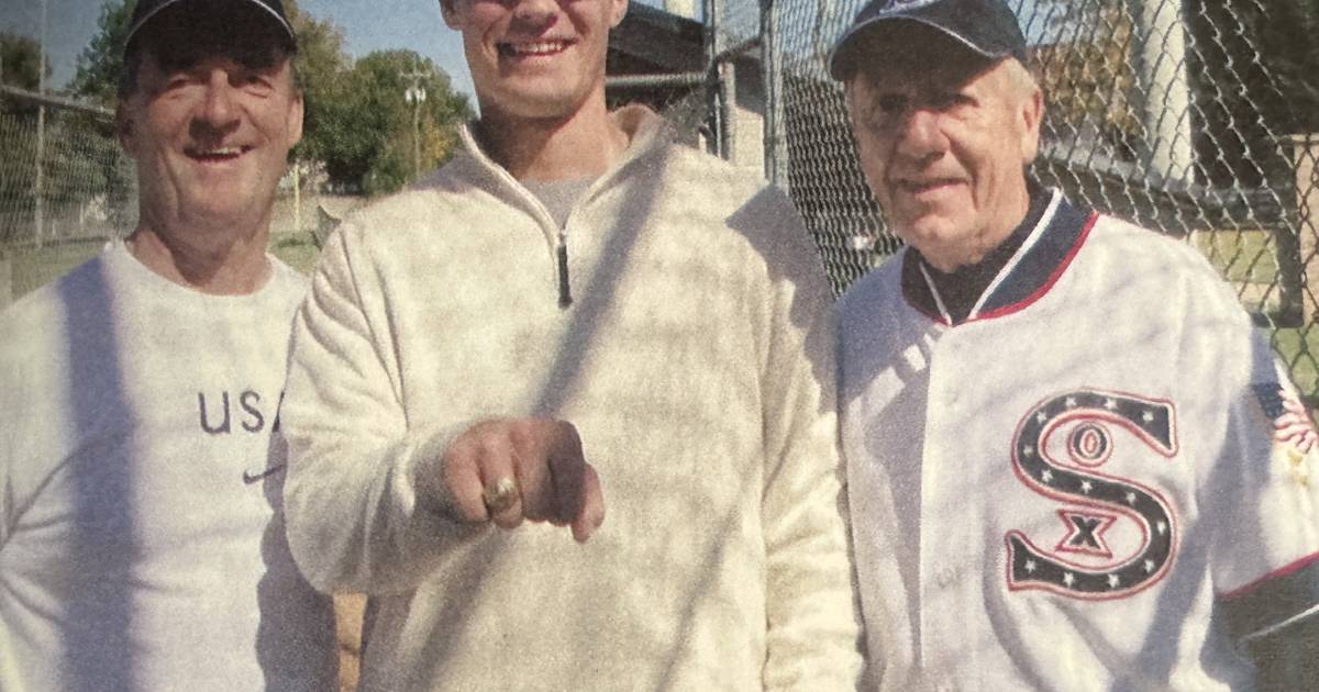 Morris's own Shoeless Joe roots for White Sox legend to go into the Hall of Fame