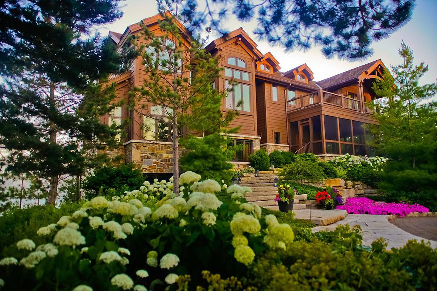 Bunker Hill Farms in Woodstock, founded by Mike Domek, hosted events that raised money for local charities.