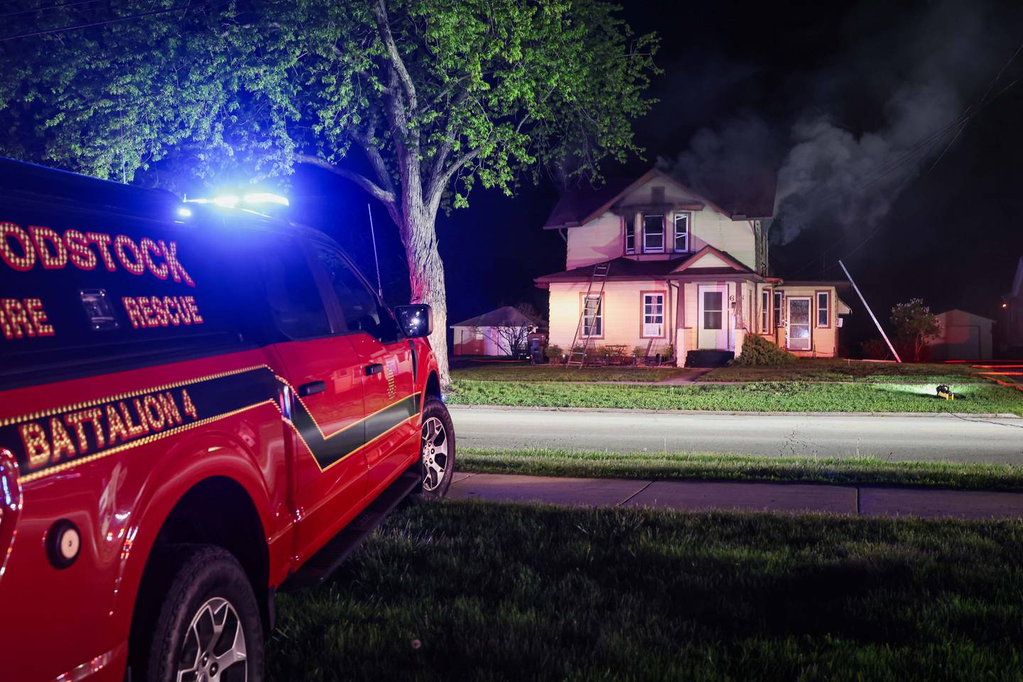 Six people were displaced and 15 cats are unaccounted for following a fire in Woodstock early Wednesday, April 29, 2026.