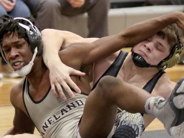 Photos: Sycamore and Kaneland meet on the mat during triangular