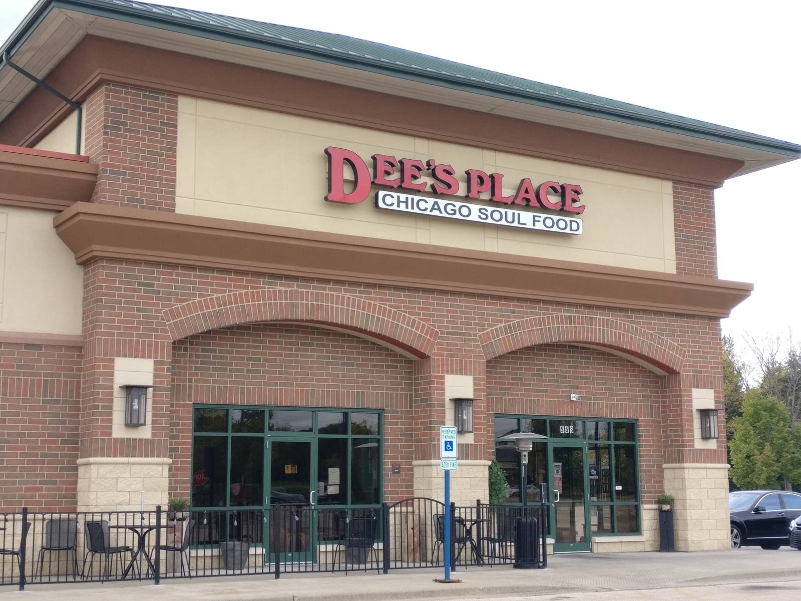 Mystery Diner in South Elgin Dee’s Place a valley locale for Chicago