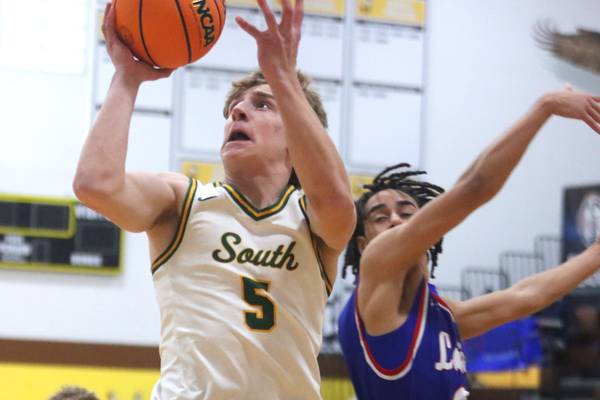 Carson Trivellini sets career high, Crystal Lake South bests Lakes at Hinkle Holiday Classic