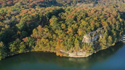 Photos: Fall colors ablaze at Starved Rock State Park