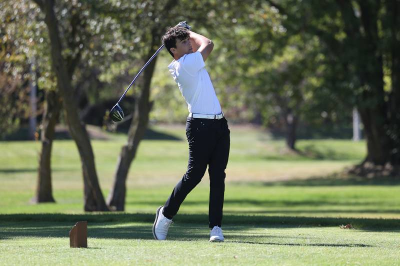 Joliet Catholic’s Nick Egizio tees off the third hole in the Class 2A Lemont Boys Golf Sectional on Monday, Oct. 7, 2024 at Wedgewood Golf Course in Lemont.