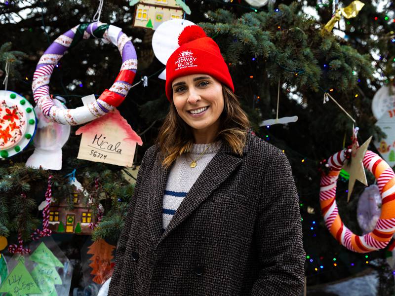 Downers Grove woman helps form Operation Midway Bliss to assist those affected by ICE