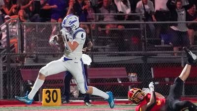 Here are 5 Kane County Chronicle-area football players to watch in 2025