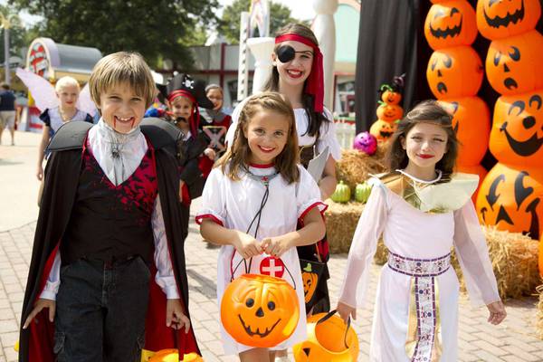 Conjuring nightmares: Six Flags Great America’s Fright Fest unveils new thrills, haunted mazes