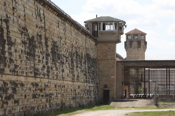 State senate OKs bill to transfer Joliet prison land to Will County forest preserve district