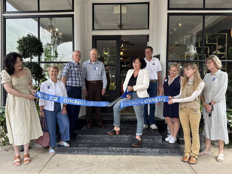 The Geneva Chamber of Commerce celebrating CAROLINE new location