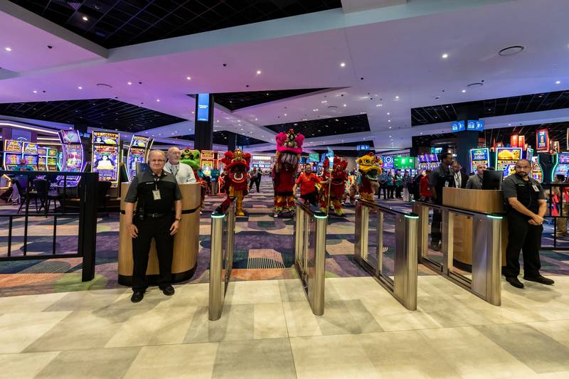 Folks get their first look at Hollywood Casino Joliet's gaming floor during the Grand Opening Ceremony on Aug. 11, 2025.