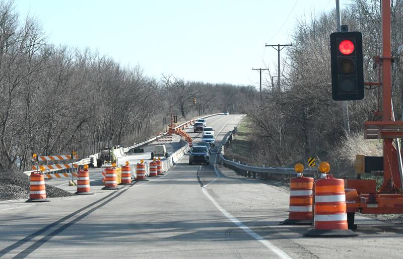 Illinois 2 between Oregon and Grand Detour is down to one lane as the Illinois Department of Transportation works on replacing a bridge over a drainage ditch.