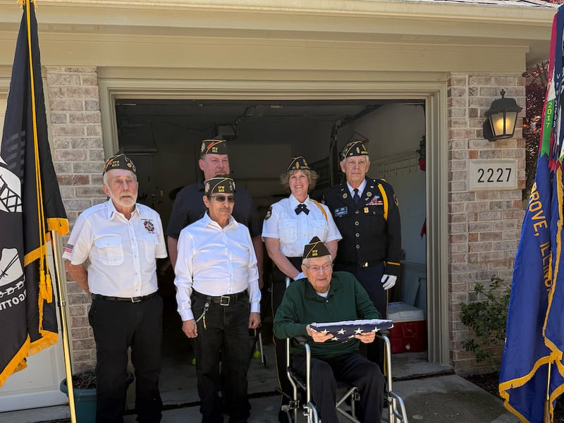 Color guard joins in 100th birthday celebration for lifelong Downers Grove resident John Mochel