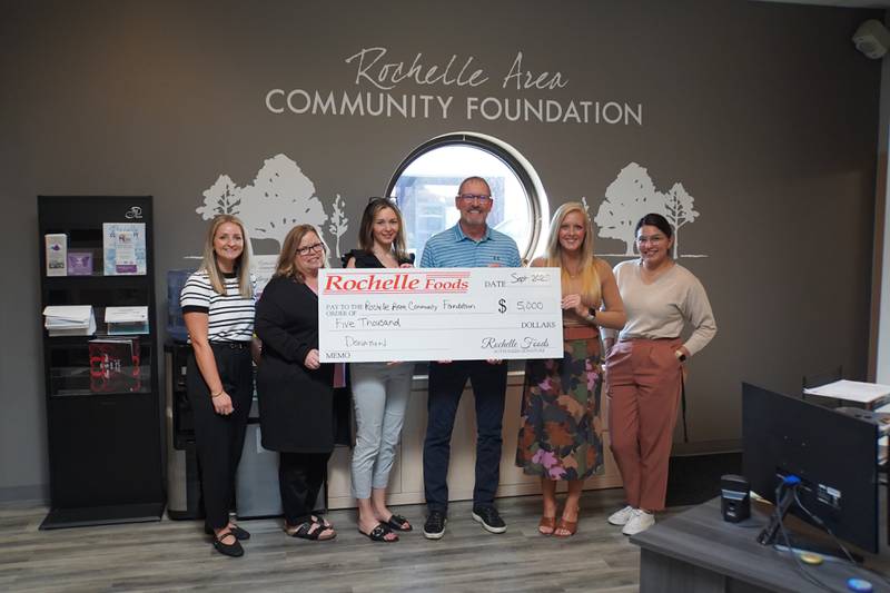 On Tuesday, Sept. 23, 2025, Rochelle Foods presented a $5,000 donation to the Rochelle Area Community Foundation.