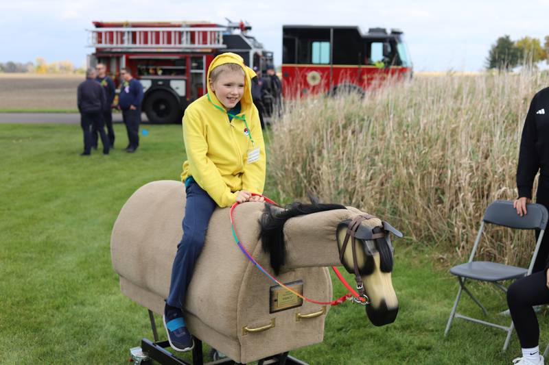 Rich Harvest Farms is hosting this years 5K fundraiser for Giant Steps, with the theme "Boot Scootin' for Autism."