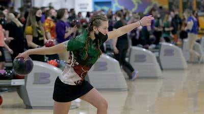 Sectional champ La Salle-Peru girls bowling rolls way to state for first time in 46 years