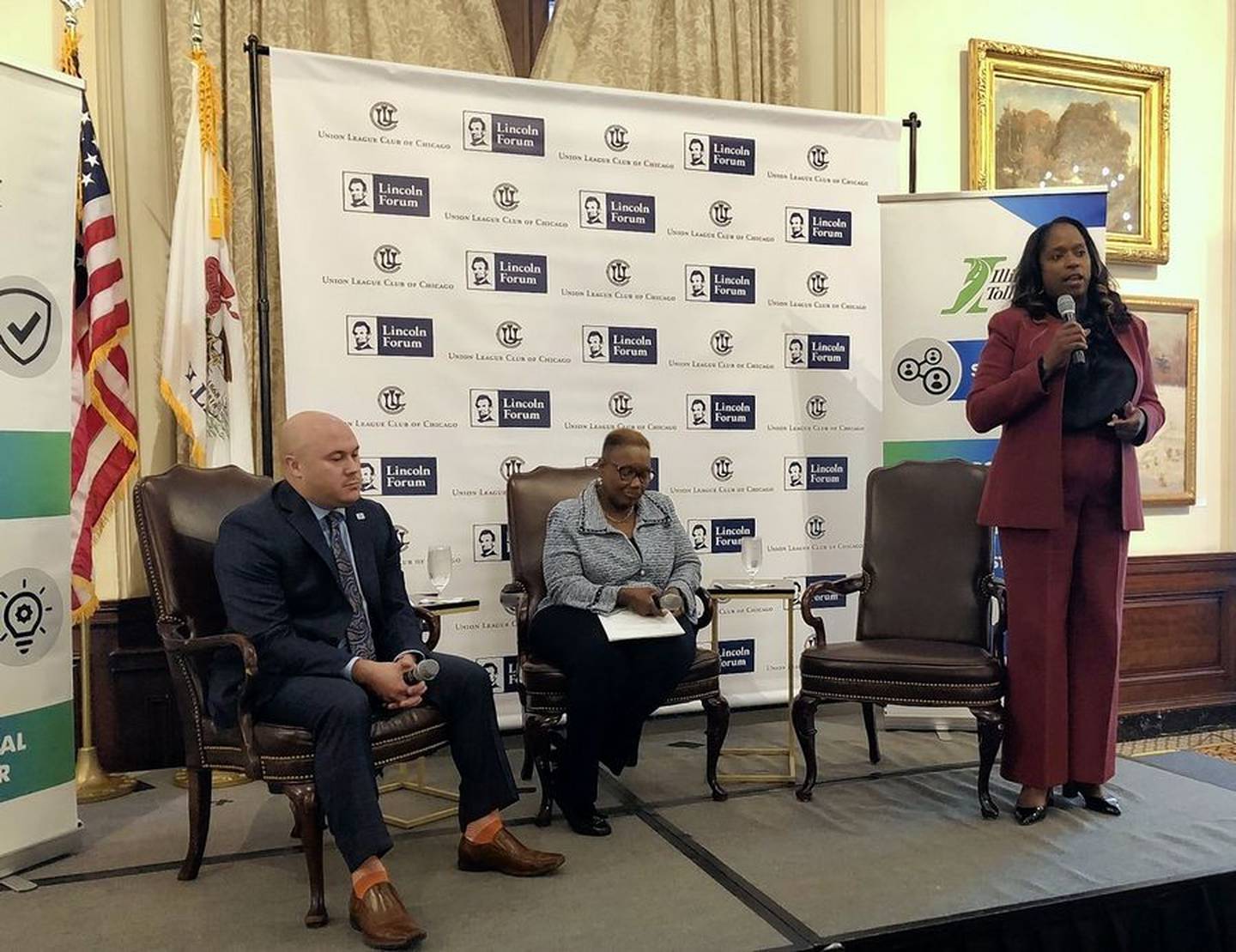 Illinois tollway Chairman Arnie Rivera, left, and Executive Director Cassaundra Rouse, right, discuss plans for a new capital program at a Lincoln Forum event moderated by Karen Freeman-Wilson, president of the Chicago Urban League.