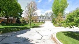 Single-family home sells for $925,000 in Downers Grove