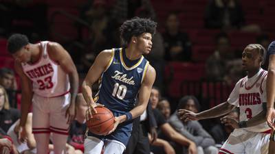 Men’s Basketball: Ex-Oswego East star Ray J Dennis headed to Baylor out of transfer portal