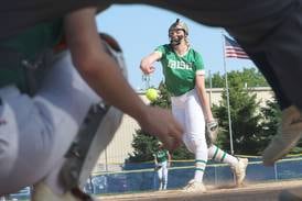 Photos: Seneca defeats Marquette in softball