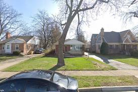 Elmhurst: Single-family home goes for $657,000