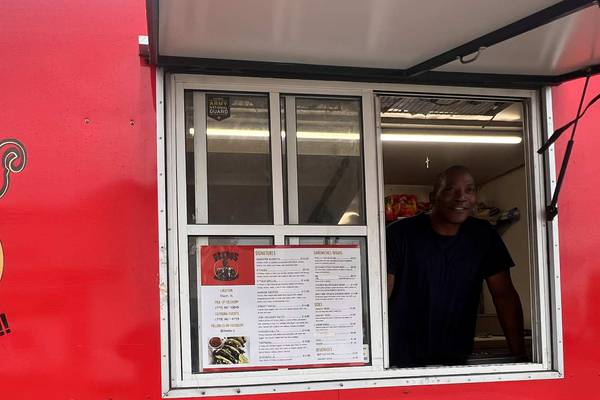 Deebo’s food truck in Dixon serves up unique take on popular dishes