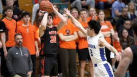 Boys basketball: Wheaton Warrenville South holds off Geneva in Class 4A regional semifinal