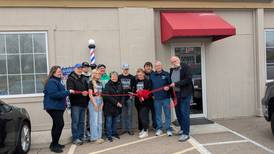 Main Event Barber Lounge in Mt. Morris celebrates grand opening