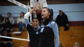 Kankakee volleyball stays in the thick of Southland hunt with sweep of Bloom