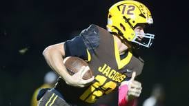 Connor Goehring returns to start for Jacobs in regular-season finale: McHenry County Week 9 notebook