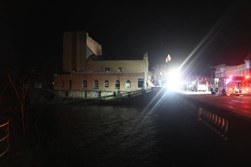 Authorities work the scene at the Apollo Theatre after a severe spring storm caused damage and injuries during a concert, late Friday, March 31, 2023, in Belvidere, Ill. (AP Photo/Matt Marton)