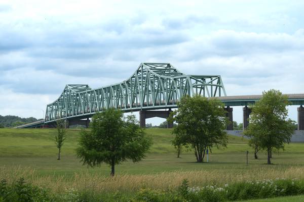 Mississippi River bridges historical program is Oct. 26 in Fulton
